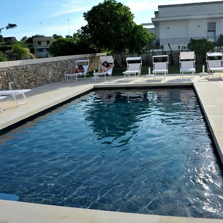 住宿加早餐酒店 Bluotranto 4*